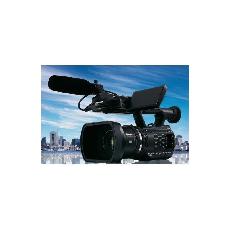 CAMESCOPE DE POING PANASONIC AVCCAM A CARTE MEMOIRE 